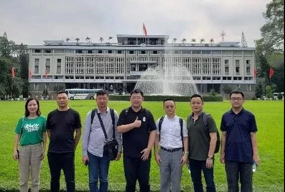 口袋德州官网控股董事长，副董事长一行赴越南调查调研